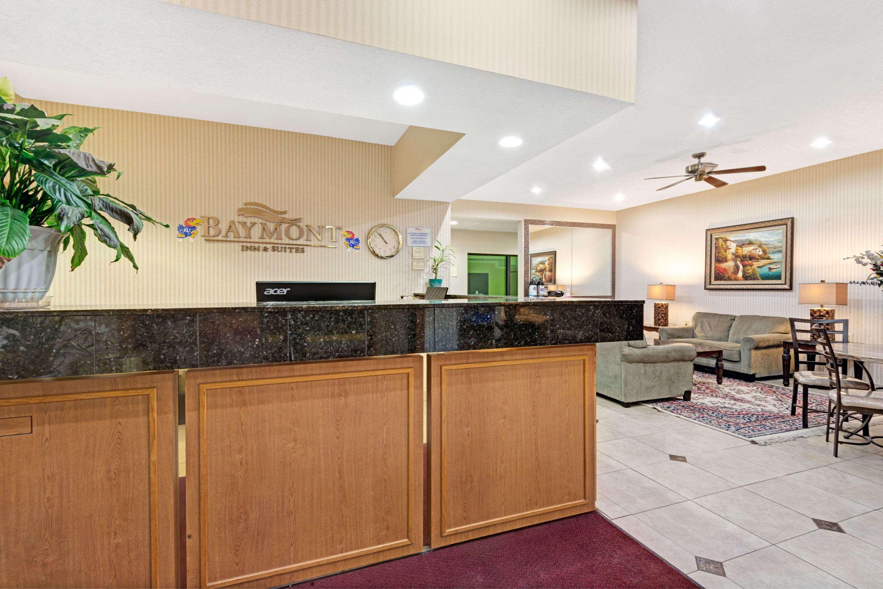 מלון Baymont By Wyndham לורנס מראה חיצוני תמונה